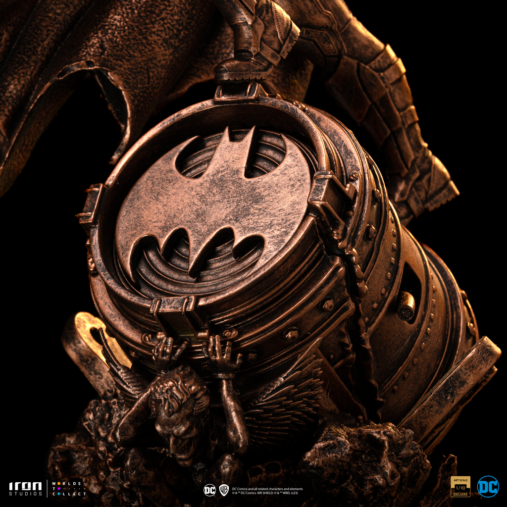 Statue Batman Deluxe (Bronze Version) - DC Comics - Art Scale 1/10 - Iron Studios